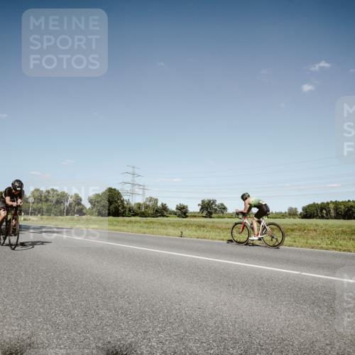 07.09.2025 - 19. Norderstedt Triathlon Michael Burmester http://msf.ph/oto/8854594 07.09.2025 15:00:29 Radfahren 447, 1507 meine-sportfotos.de