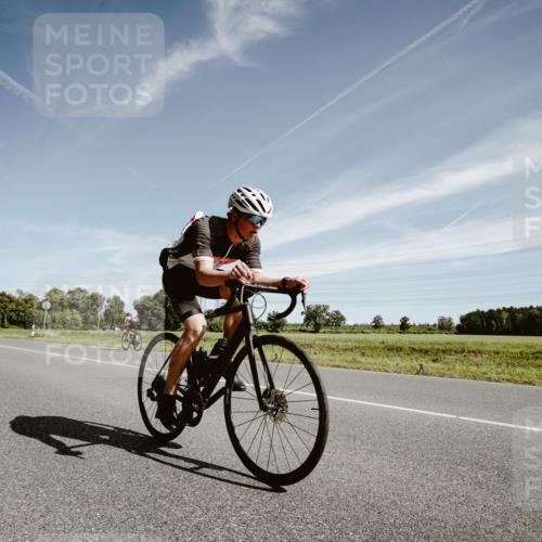 07.09.2025 - 19. Norderstedt Triathlon Michael Burmester http://msf.ph/oto/8854617 07.09.2025 11:59:48 Radfahren 1300 meine-sportfotos.de
