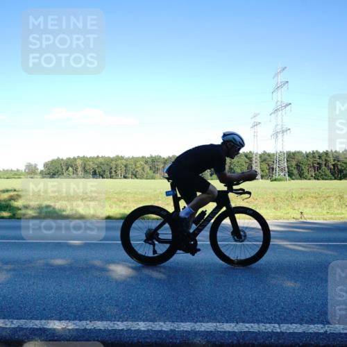 07.09.2025 - 19. Norderstedt Triathlon Michael Burmester http://msf.ph/oto/8854620 07.09.2025 16:20:06 Radfahren 936, 1104, 1458 meine-sportfotos.de