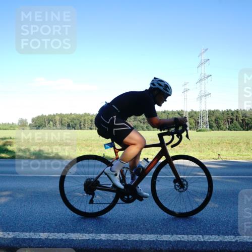 07.09.2025 - 19. Norderstedt Triathlon Michael Burmester http://msf.ph/oto/8854624 07.09.2025 16:20:20 Radfahren 1475 meine-sportfotos.de