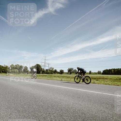 07.09.2025 - 19. Norderstedt Triathlon Michael Burmester http://msf.ph/oto/8854625 07.09.2025 11:59:51 Radfahren  meine-sportfotos.de