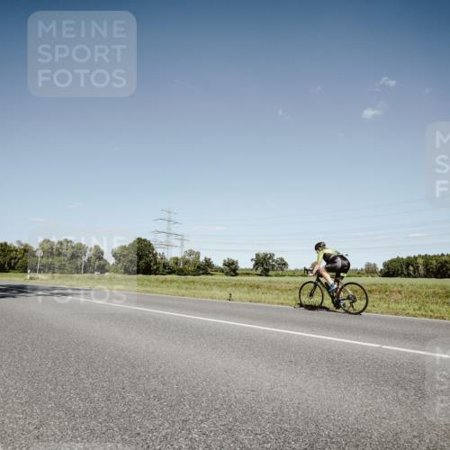 07.09.2025 - 19. Norderstedt Triathlon Michael Burmester http://msf.ph/oto/8854629 07.09.2025 15:00:56 Radfahren 1489 meine-sportfotos.de