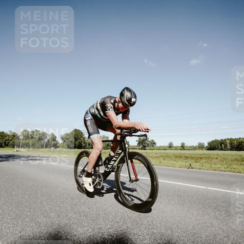 07.09.2025 - 19. Norderstedt Triathlon Michael Burmester http://msf.ph/oto/8854637 07.09.2025 15:01:11 Radfahren 455, 1484, 1510 meine-sportfotos.de