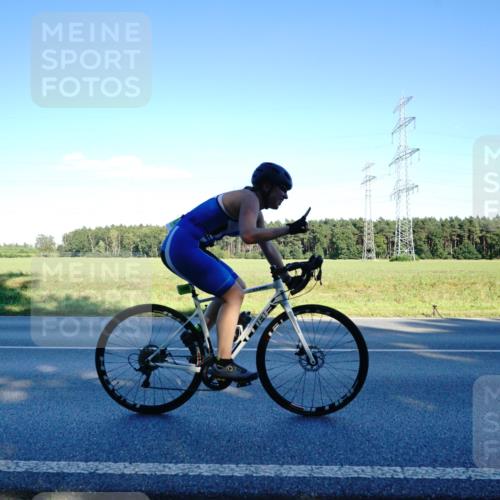 07.09.2025 - 19. Norderstedt Triathlon Michael Burmester http://msf.ph/oto/8854639 07.09.2025 16:20:33 Radfahren 916, 957, 1056 meine-sportfotos.de
