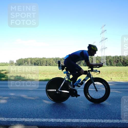 07.09.2025 - 19. Norderstedt Triathlon Michael Burmester http://msf.ph/oto/8854644 07.09.2025 16:20:36 Radfahren 916, 957, 1056 meine-sportfotos.de