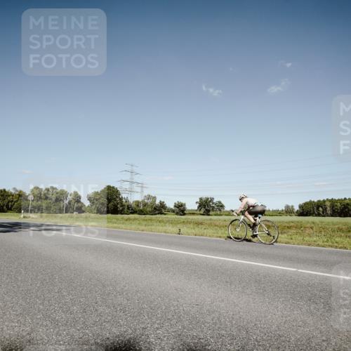 07.09.2025 - 19. Norderstedt Triathlon Michael Burmester http://msf.ph/oto/8854647 07.09.2025 15:01:21 Radfahren 1485 meine-sportfotos.de