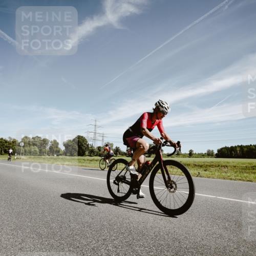 07.09.2025 - 19. Norderstedt Triathlon Michael Burmester http://msf.ph/oto/8854673 07.09.2025 12:00:05 Radfahren 155, 261, 758, 1333, 1351 meine-sportfotos.de