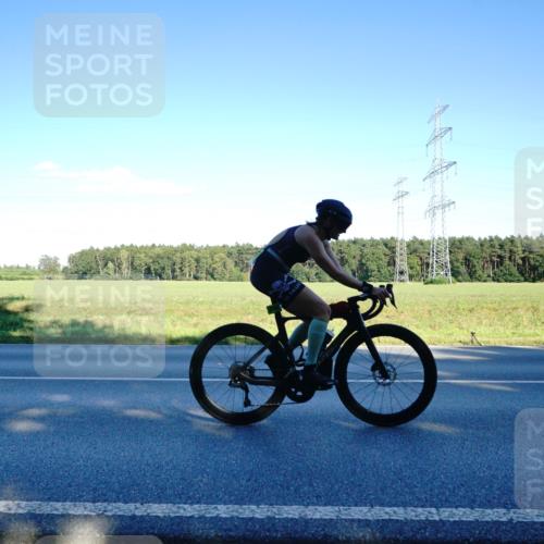 07.09.2025 - 19. Norderstedt Triathlon Michael Burmester http://msf.ph/oto/8854674 07.09.2025 16:21:47 Radfahren 1055, 1078 meine-sportfotos.de