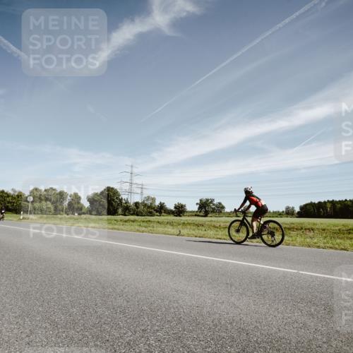 07.09.2025 - 19. Norderstedt Triathlon Michael Burmester http://msf.ph/oto/8854691 07.09.2025 12:00:23 Radfahren  meine-sportfotos.de