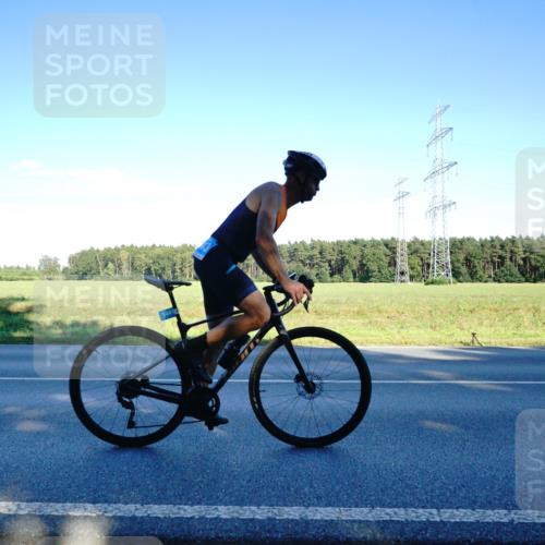 07.09.2025 - 19. Norderstedt Triathlon Michael Burmester http://msf.ph/oto/8854702 07.09.2025 16:22:19 Radfahren 1443 meine-sportfotos.de