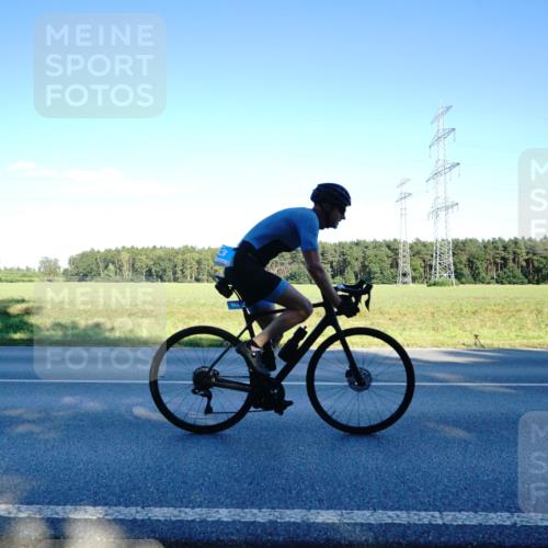 07.09.2025 - 19. Norderstedt Triathlon Michael Burmester http://msf.ph/oto/8854706 07.09.2025 16:22:28 Radfahren 883 meine-sportfotos.de