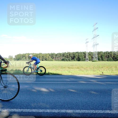 07.09.2025 - 19. Norderstedt Triathlon Michael Burmester http://msf.ph/oto/8854713 07.09.2025 16:22:35 Radfahren 378, 406, 1418, 1452 meine-sportfotos.de