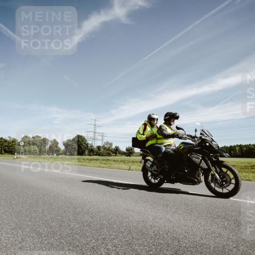 07.09.2025 - 19. Norderstedt Triathlon Michael Burmester http://msf.ph/oto/8854715 07.09.2025 12:00:36 Radfahren 216, 292, 1280 meine-sportfotos.de
