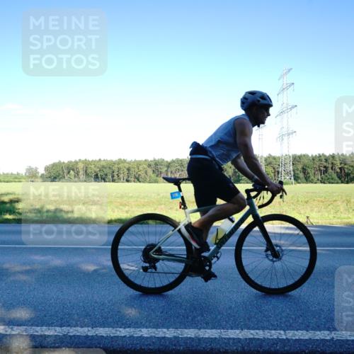 07.09.2025 - 19. Norderstedt Triathlon Michael Burmester http://msf.ph/oto/8854718 07.09.2025 16:22:37 Radfahren 378, 406, 1452, 1560 meine-sportfotos.de