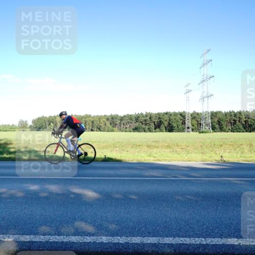 07.09.2025 - 19. Norderstedt Triathlon Michael Burmester http://msf.ph/oto/8854722 07.09.2025 16:22:47 Radfahren 1527 meine-sportfotos.de