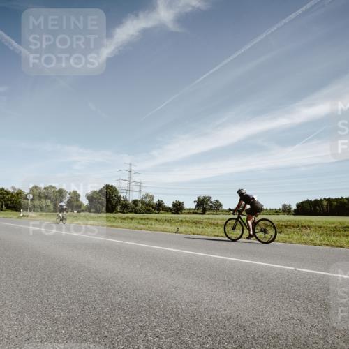 07.09.2025 - 19. Norderstedt Triathlon Michael Burmester http://msf.ph/oto/8854723 07.09.2025 12:00:41 Radfahren  meine-sportfotos.de