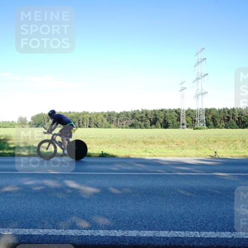 07.09.2025 - 19. Norderstedt Triathlon Michael Burmester http://msf.ph/oto/8854727 07.09.2025 16:22:49 Radfahren 1527 meine-sportfotos.de
