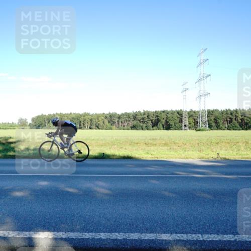07.09.2025 - 19. Norderstedt Triathlon Michael Burmester http://msf.ph/oto/8854741 07.09.2025 16:23:13 Radfahren 1098 meine-sportfotos.de