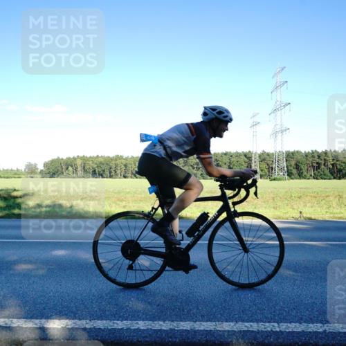 07.09.2025 - 19. Norderstedt Triathlon Michael Burmester http://msf.ph/oto/8854745 07.09.2025 16:23:28 Radfahren 1437, 1473 meine-sportfotos.de