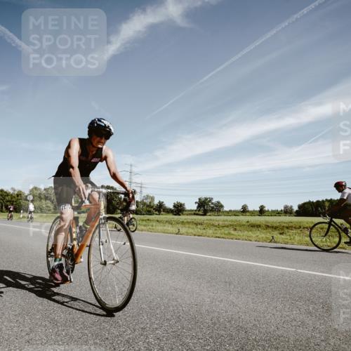 07.09.2025 - 19. Norderstedt Triathlon Michael Burmester http://msf.ph/oto/8854754 07.09.2025 12:01:00 Radfahren 850, 1225, 1327 meine-sportfotos.de