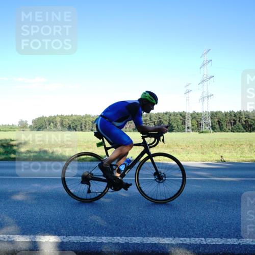07.09.2025 - 19. Norderstedt Triathlon Michael Burmester http://msf.ph/oto/8854757 07.09.2025 16:23:56 Radfahren 933, 1568 meine-sportfotos.de