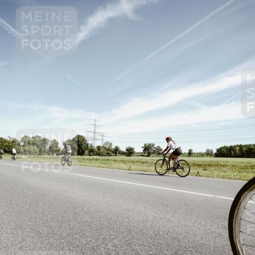 07.09.2025 - 19. Norderstedt Triathlon Michael Burmester http://msf.ph/oto/8854758 07.09.2025 12:01:01 Radfahren 850, 1327 meine-sportfotos.de