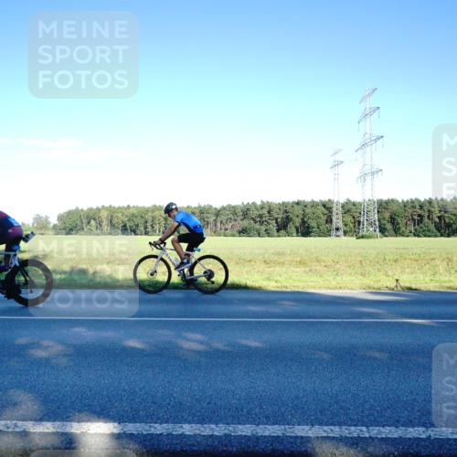 07.09.2025 - 19. Norderstedt Triathlon Michael Burmester http://msf.ph/oto/8854764 07.09.2025 16:24:04 Radfahren 1101 meine-sportfotos.de