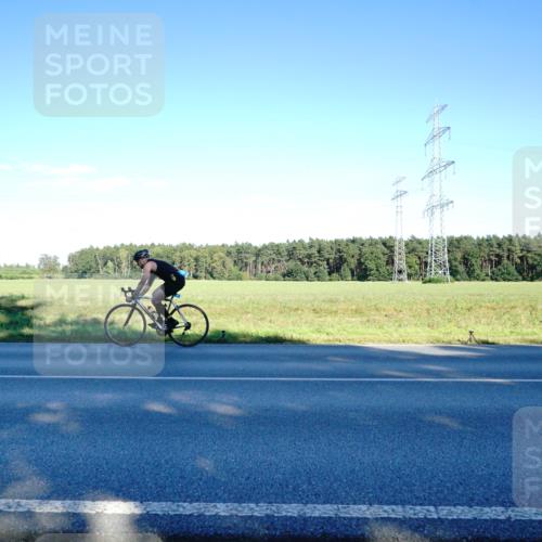 07.09.2025 - 19. Norderstedt Triathlon Michael Burmester http://msf.ph/oto/8854771 07.09.2025 16:24:07 Radfahren 1101 meine-sportfotos.de