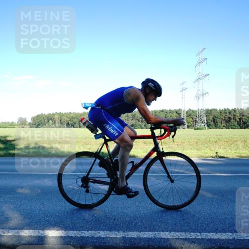 07.09.2025 - 19. Norderstedt Triathlon Michael Burmester http://msf.ph/oto/8854795 07.09.2025 16:24:55 Radfahren 1449 meine-sportfotos.de