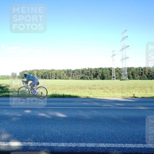 07.09.2025 - 19. Norderstedt Triathlon Michael Burmester http://msf.ph/oto/8854799 07.09.2025 16:25:04 Radfahren 1045 meine-sportfotos.de
