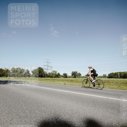 07.09.2025 - 19. Norderstedt Triathlon Michael Burmester http://msf.ph/oto/8854801 07.09.2025 15:03:41 Radfahren 365, 1482 meine-sportfotos.de