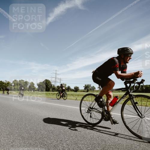 07.09.2025 - 19. Norderstedt Triathlon Michael Burmester http://msf.ph/oto/8854807 07.09.2025 12:01:20 Radfahren 1220, 1267, 1370 meine-sportfotos.de