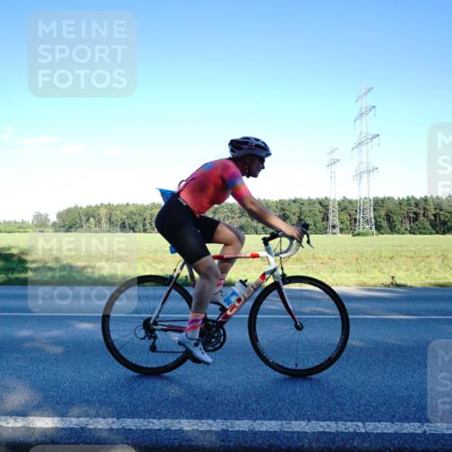 07.09.2025 - 19. Norderstedt Triathlon Michael Burmester http://msf.ph/oto/8854808 07.09.2025 16:25:11 Radfahren 914, 1513 meine-sportfotos.de