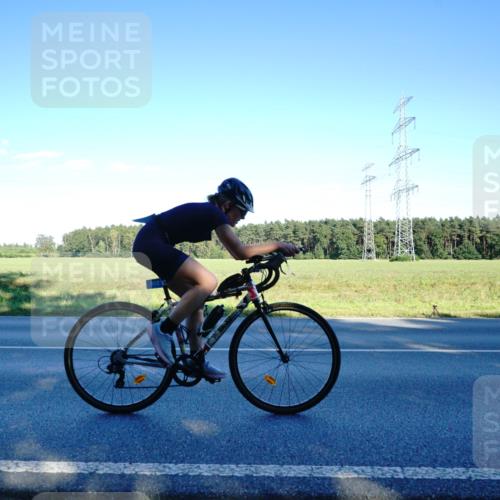 07.09.2025 - 19. Norderstedt Triathlon Michael Burmester http://msf.ph/oto/8854815 07.09.2025 16:25:20 Radfahren 875, 912, 1547, 1558 meine-sportfotos.de