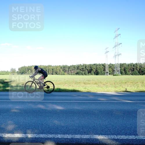 07.09.2025 - 19. Norderstedt Triathlon Michael Burmester http://msf.ph/oto/8854844 07.09.2025 16:26:08 Radfahren 910 meine-sportfotos.de