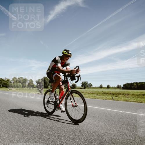 07.09.2025 - 19. Norderstedt Triathlon Michael Burmester http://msf.ph/oto/8854849 07.09.2025 12:01:40 Radfahren 695, 898, 1380 meine-sportfotos.de