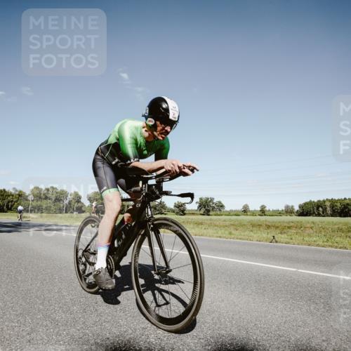 07.09.2025 - 19. Norderstedt Triathlon Michael Burmester http://msf.ph/oto/8854851 07.09.2025 15:04:13 Radfahren 1488 meine-sportfotos.de
