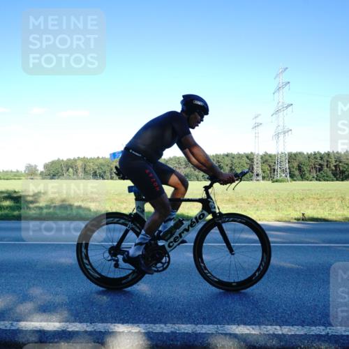 07.09.2025 - 19. Norderstedt Triathlon Michael Burmester http://msf.ph/oto/8854867 07.09.2025 16:28:01 Radfahren 1442 meine-sportfotos.de