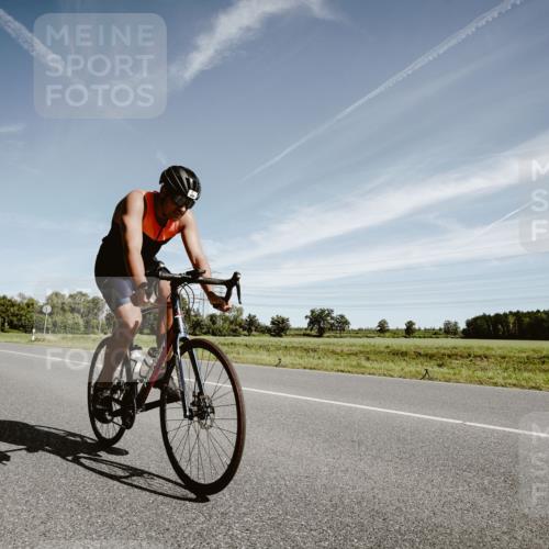 07.09.2025 - 19. Norderstedt Triathlon Michael Burmester http://msf.ph/oto/8854870 07.09.2025 12:01:56 Radfahren 696, 738, 845 meine-sportfotos.de
