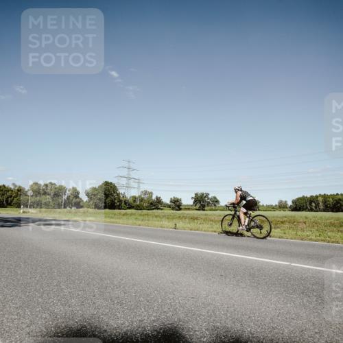 07.09.2025 - 19. Norderstedt Triathlon Michael Burmester http://msf.ph/oto/8854882 07.09.2025 15:04:28 Radfahren 888, 1491 meine-sportfotos.de