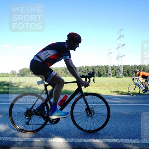 07.09.2025 - 19. Norderstedt Triathlon Michael Burmester http://msf.ph/oto/8854897 07.09.2025 16:29:30 Radfahren 376, 1464 meine-sportfotos.de