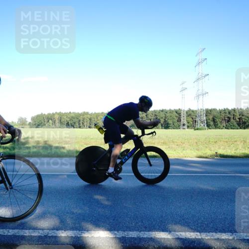 07.09.2025 - 19. Norderstedt Triathlon Michael Burmester http://msf.ph/oto/8854903 07.09.2025 16:29:56 Radfahren 864, 924, 1448 meine-sportfotos.de