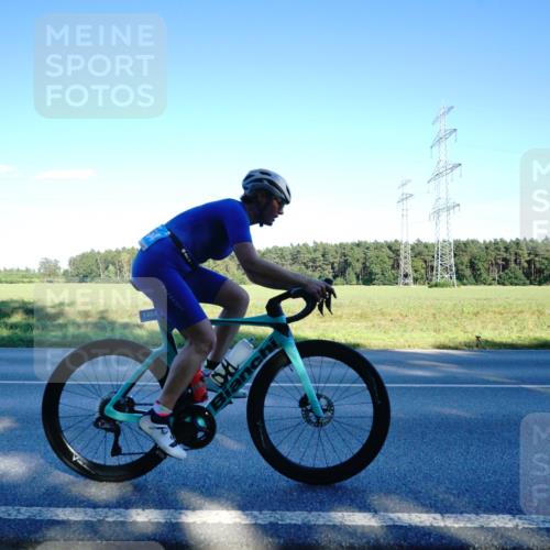 07.09.2025 - 19. Norderstedt Triathlon Michael Burmester http://msf.ph/oto/8854915 07.09.2025 16:30:23 Radfahren 371, 1454 meine-sportfotos.de
