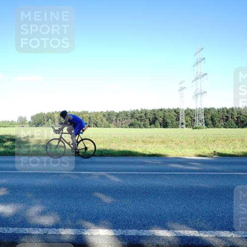 07.09.2025 - 19. Norderstedt Triathlon Michael Burmester http://msf.ph/oto/8854917 07.09.2025 16:30:28 Radfahren 941 meine-sportfotos.de