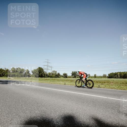 07.09.2025 - 19. Norderstedt Triathlon Michael Burmester http://msf.ph/oto/8854918 07.09.2025 15:05:05 Radfahren 1483 meine-sportfotos.de