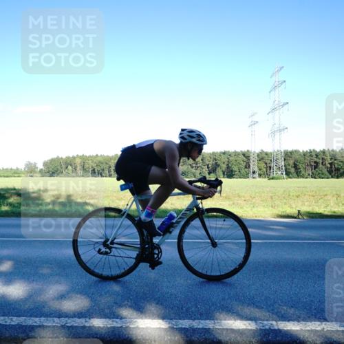 07.09.2025 - 19. Norderstedt Triathlon Michael Burmester http://msf.ph/oto/8854922 07.09.2025 16:30:51 Radfahren 918 meine-sportfotos.de