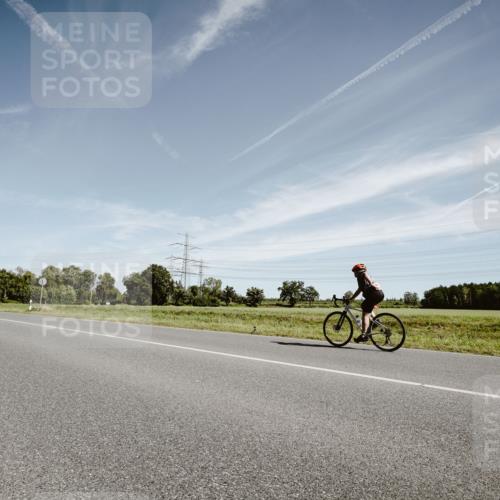 07.09.2025 - 19. Norderstedt Triathlon Michael Burmester http://msf.ph/oto/8854923 07.09.2025 12:02:43 Radfahren 1237 meine-sportfotos.de