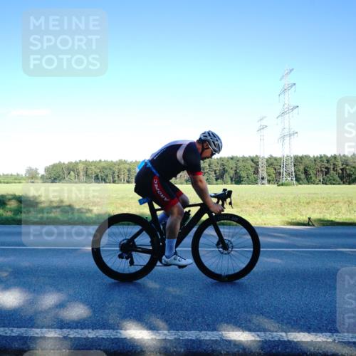 07.09.2025 - 19. Norderstedt Triathlon Michael Burmester http://msf.ph/oto/8854929 07.09.2025 16:31:15 Radfahren 931 meine-sportfotos.de
