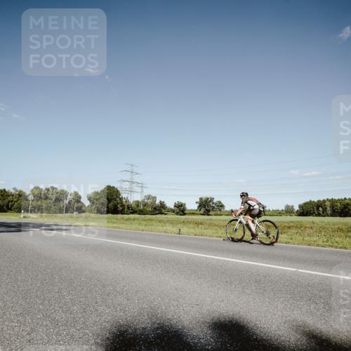 07.09.2025 - 19. Norderstedt Triathlon Michael Burmester http://msf.ph/oto/8854957 07.09.2025 15:05:39 Radfahren 466 meine-sportfotos.de