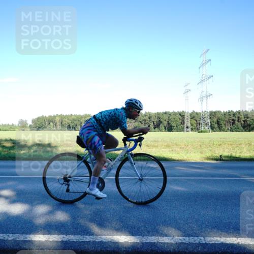07.09.2025 - 19. Norderstedt Triathlon Michael Burmester http://msf.ph/oto/8854965 07.09.2025 16:33:07 Radfahren 1432 meine-sportfotos.de